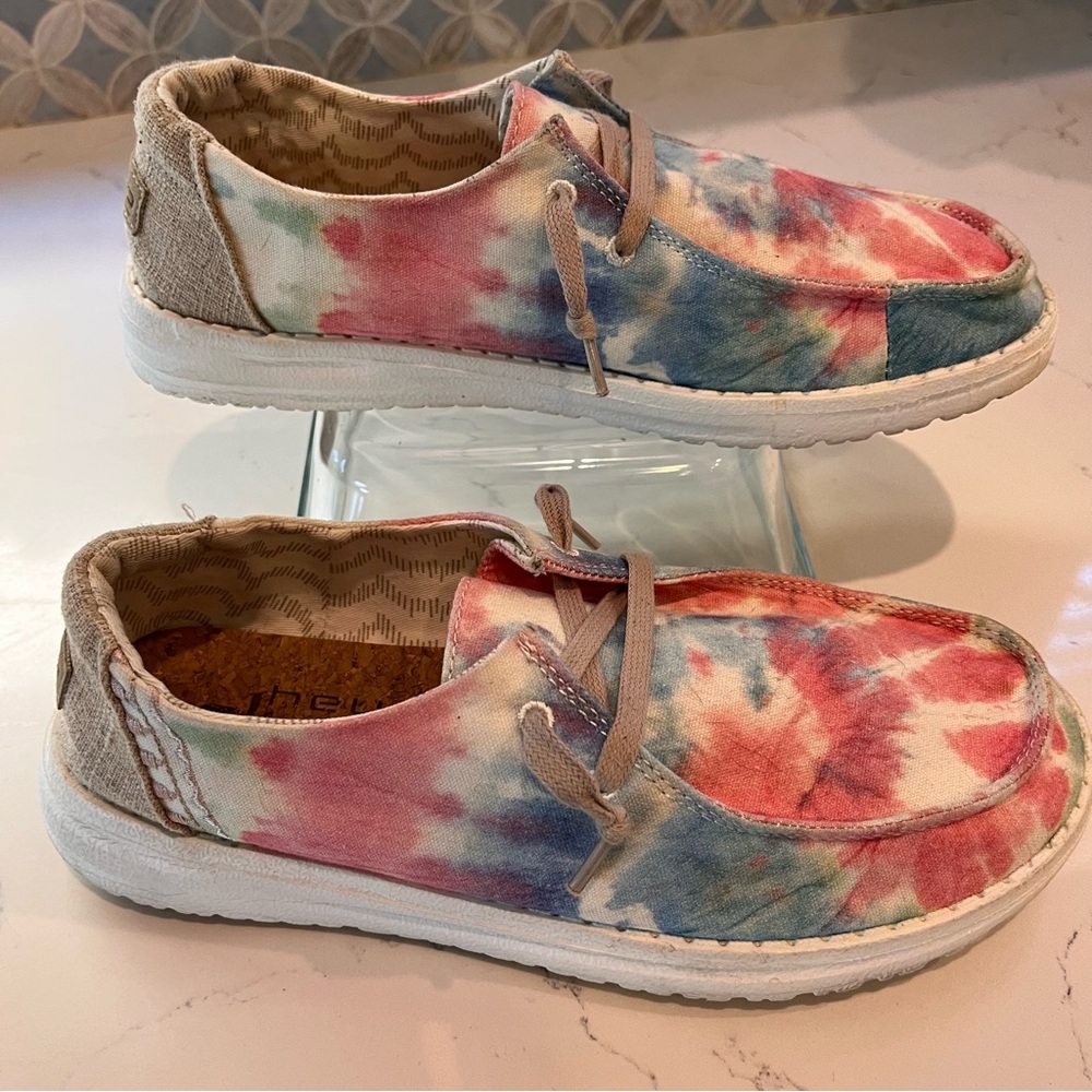 Hey Dude Wendy Boho Mandala Tie Dye Slip On Sneakers Size 7 - Picture 2 of 12